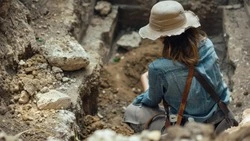 День археолога 2024: традиции, поздравления
