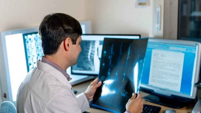 Сахалинские врачи внедрили систему контроля для раннего выявления онкологии