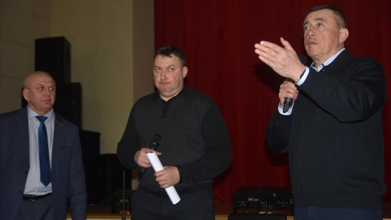 РАБОЧАЯ ПОЕЗДКА ВАЛЕРИЯ ЛИМАРЕНКО НА КУНАШИР