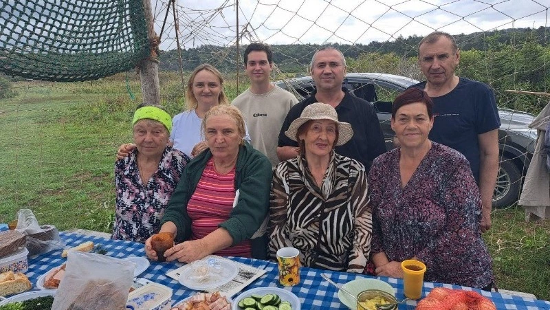 Поделись теплом души