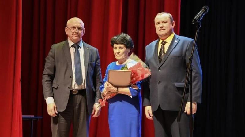 Почетными гражданами в Южно-Курильском районе стали еще 9 человек