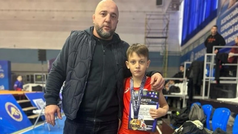 Во Владивостоке прошел всероссийский турнир по вольной борьбе среди юношей