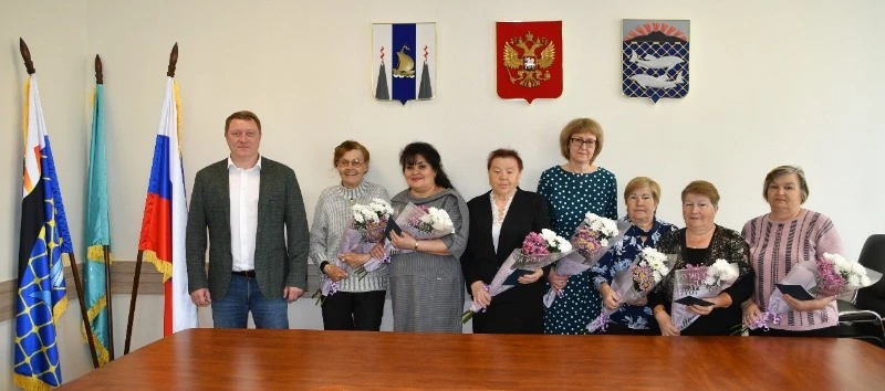 Памятные знаки губернатора Сахалинской области «В честь 75-летия Сахалинской области»