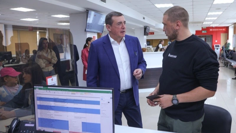 На Сахалине и Курилах участникам СВО и членам их семей стало проще оформить все меры поддержки