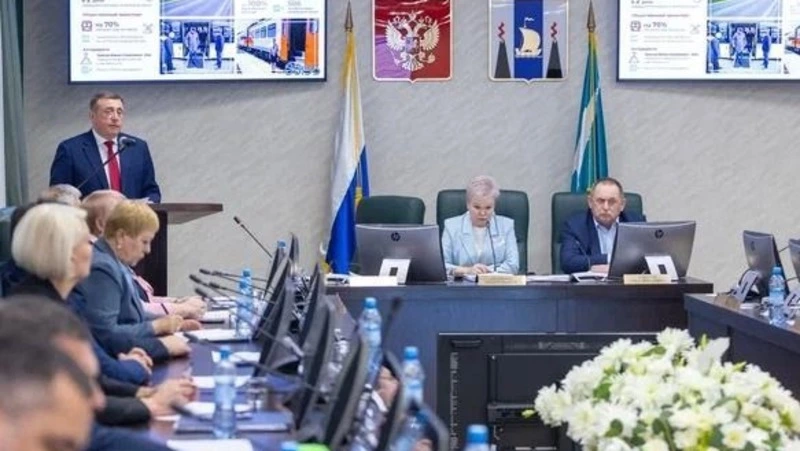 Губернатор Сахалинской области отчитался о работе за 2023 год перед депутатами облдумы