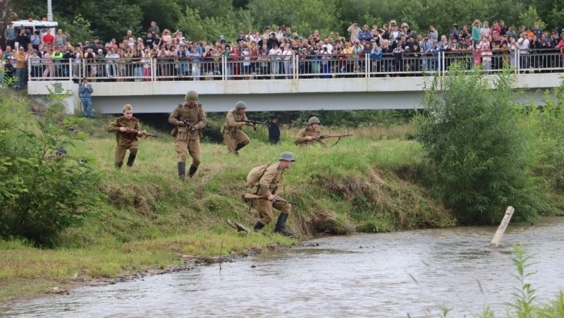 Реконструкция штурма полицейского поста Хандаса прошла на Сахалине