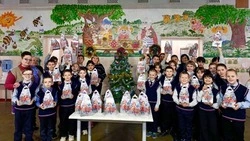 Забота без границ: жители Курил поддержали подшефную школу на Донбассе