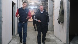 С рабочей поездкой Южно-Курильский муниципальный округ посетил депутат Евгений Лотин
