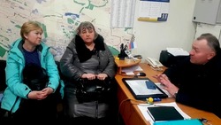 «Хотят сладкого»: женщины Сахалина привезли на Донбасс посылки для бойцов