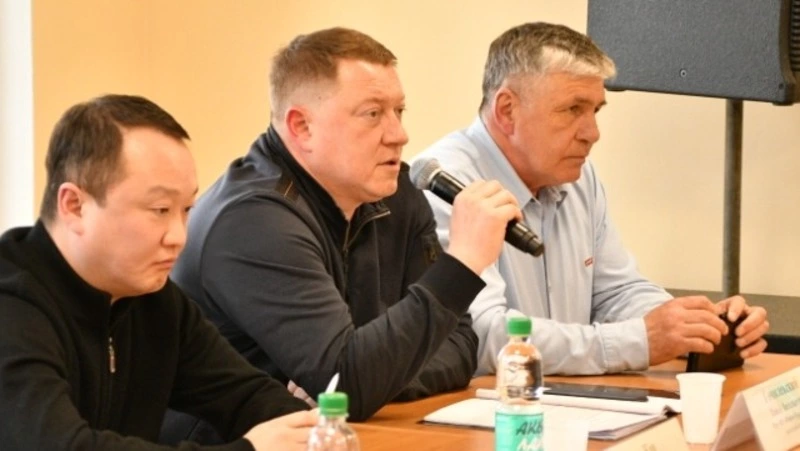 Прошли встречи мэра Южно-Курильского района с жителями сел острова Шикотан