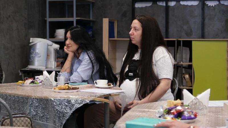 Встреча с будущими мамами: забота о здоровье и социальная поддержка