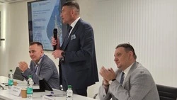 Главный онколог России высоко оценил заслуги островных врачей