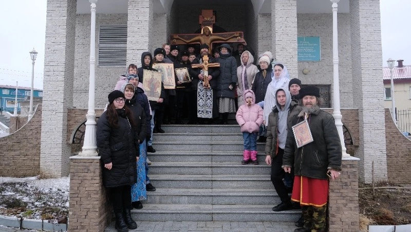 На южные Курилы привезли копию чудотворного Годеновского Креста