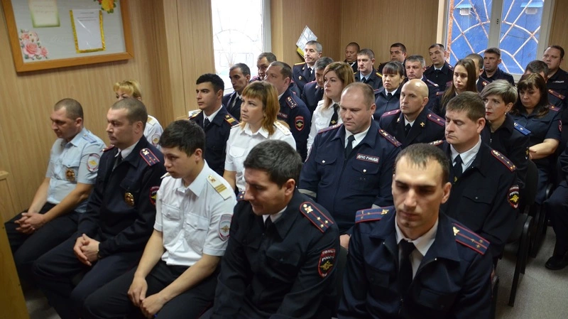 Южно-Курильские сотрудники органов внутренних дел отмечают профессиональный праздник