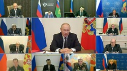 Путин ввел военное положение в новых регионах России