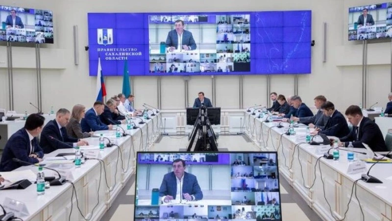 Начат масштабный ремонт дорог на Сахалине и Курилах по поручению Валерия Лимаренко