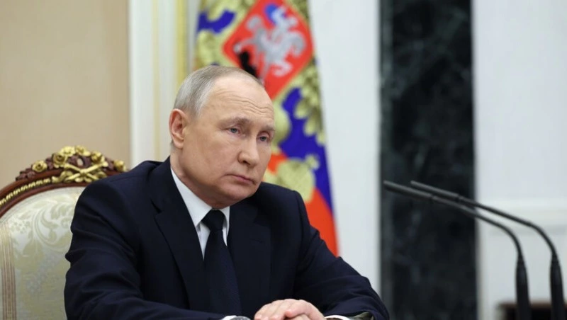 Путин поручил распространить проект «Заработаем вместе» на всю страну