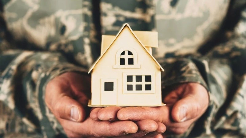 Семьи сахалинских участников СВО начали оформлять ипотеку с учетом новой региональной меры поддержки