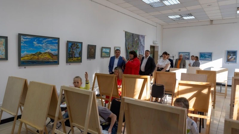 Для сахалинских художников создали арт-пространство «РОСТ»