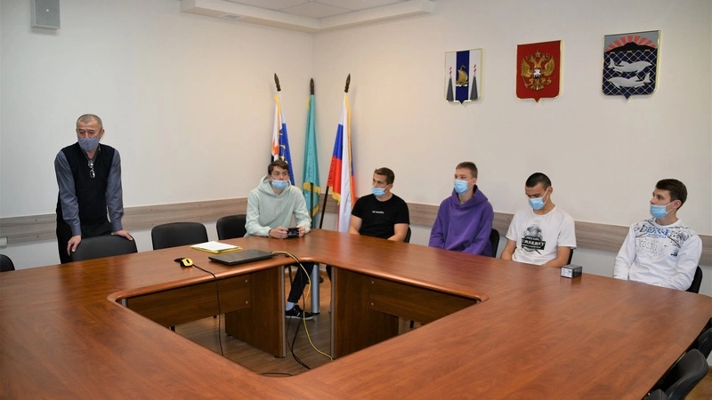 Проводы жителей Кунашира и Шикотана в Российскую армию