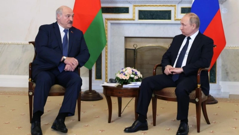 Путин и Лукашенко обсудили мирный процесс по Украине