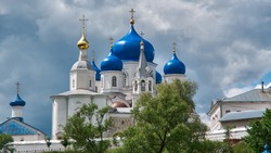 Успенский пост в 2024 году: дата, традиции, календарь питания