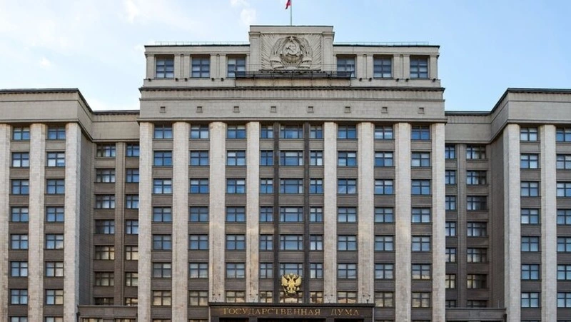 Госдума приняла в первом чтении законопроект об увеличении МРОТ в 2024 году
