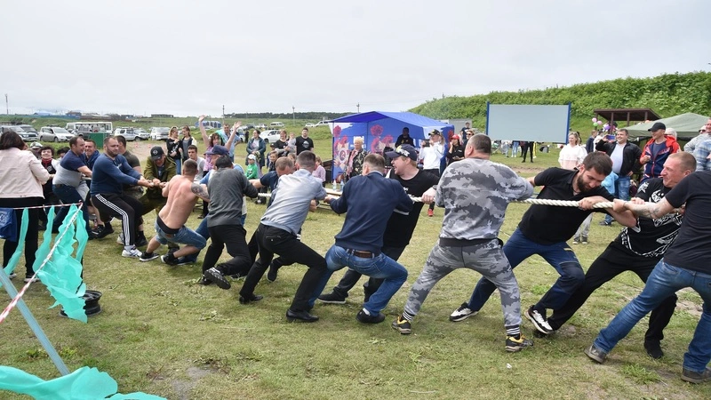 В течение двух дней на Южных Курилах отмечали День рыбака