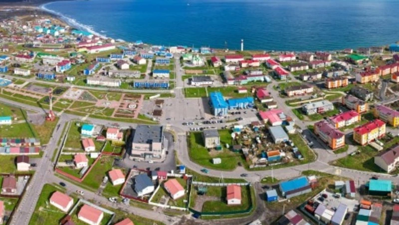 Более 4,5 тысячи сахалинцев и курильчан переедут в новое жилье из аварийного в этом г