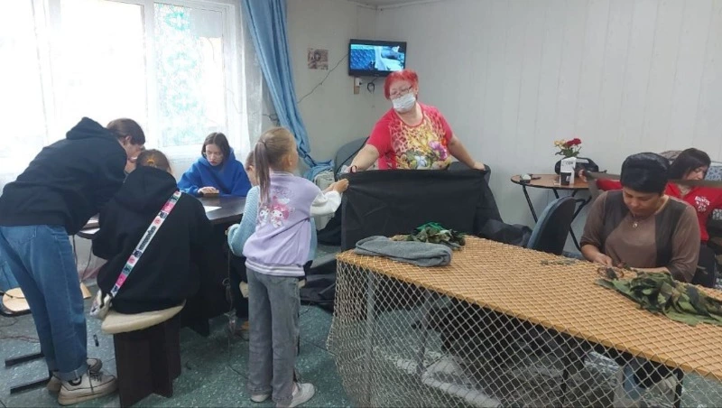 Помогаем делом