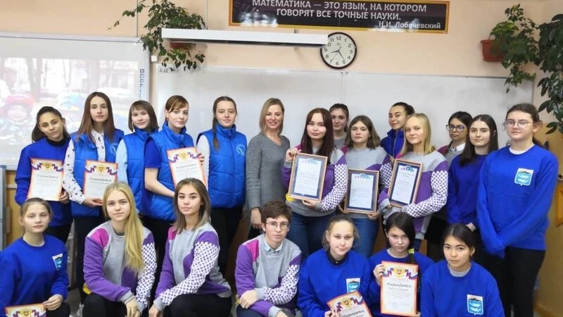Волонтеров поздравили с Днем добровольцев ⠀