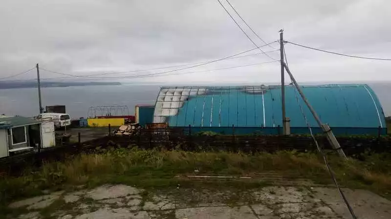 В Южно-Курильске сгорел склад