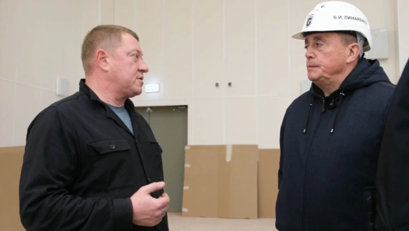 Рабочая поездка губернатора Валерия Лимаренко на Южные Курилы