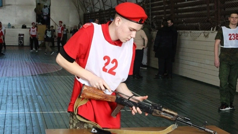 Эстафета для Шикотанских юнармейцев