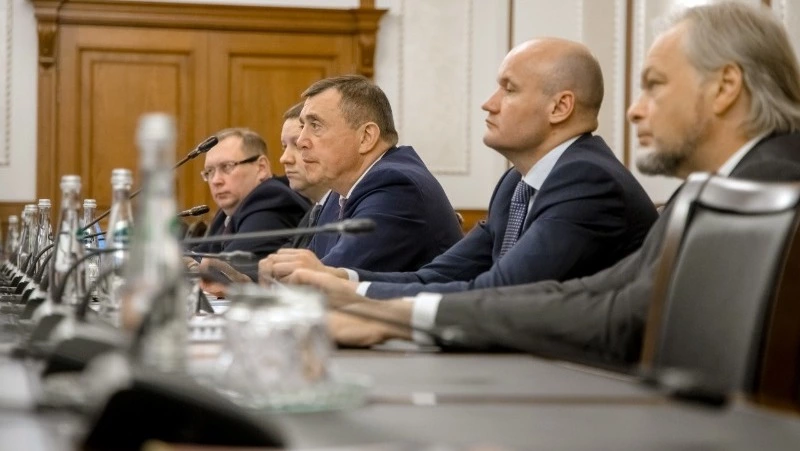 Минтранс России поддержал проекты по развитию портов и дорожного хозяйства в Сахалинской области