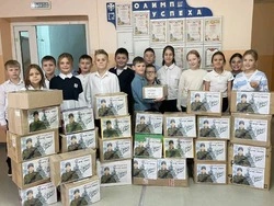 Первая партия в новом году - 10 тонн гуманитарной помощи  от жителей Сахалина и Курил