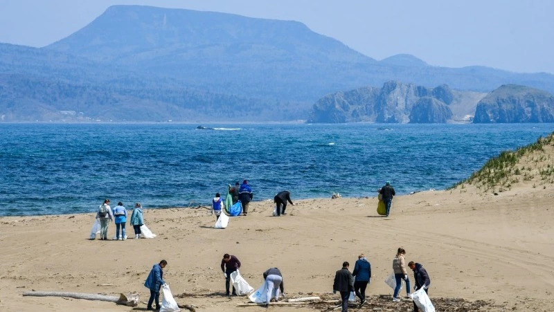 Руководители администрации подключились к субботнику