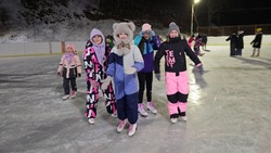На Шикотане открыли ледовый сезон