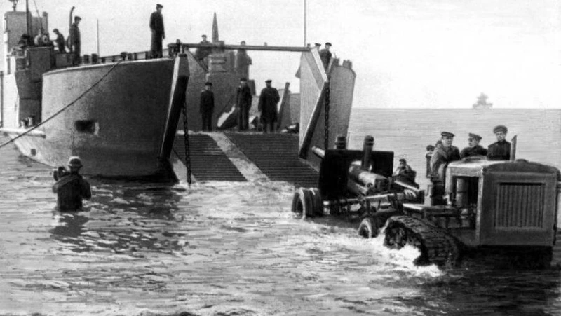 Путин поручил проработать идеи по увековечиванию памяти о Курильской десантной операции