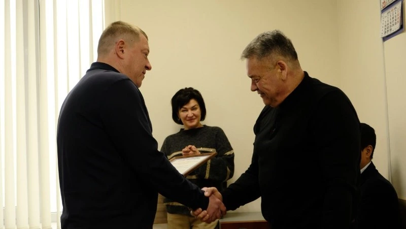 Общественникам вручили благодарность  за помощь участникам СВО