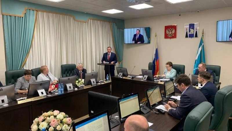 Валерий Лимаренко выступил перед депутатами Сахалинской областной думы 