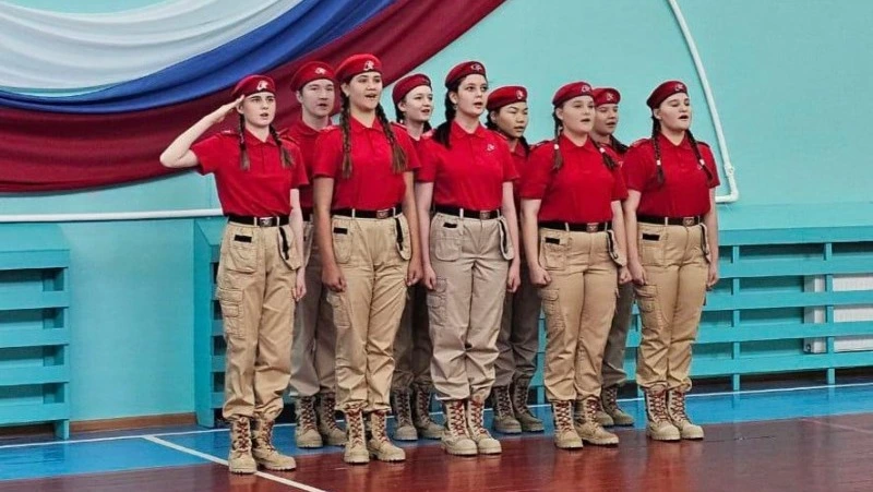 Юных жителей Шикотана посвятили в ряды Юнармии