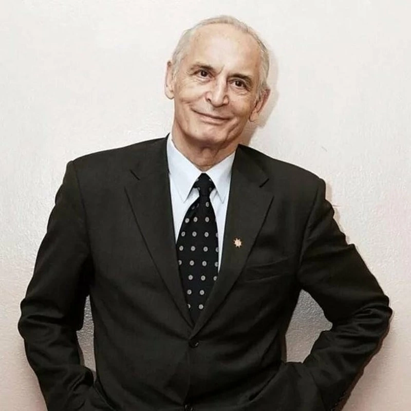 Стартовал конкурс памяти Василия Ланового «Пробуждая сердца»